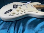 画像5: Squier / Stratocaster Olympic White (5)