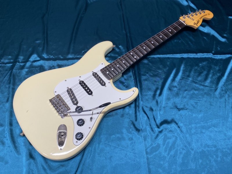 画像1: Fender JAPAN / ST-72 60SC【中古品】 (1)