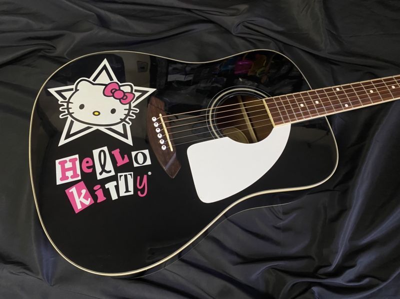 11,500円ハローキティアコースティックギター
